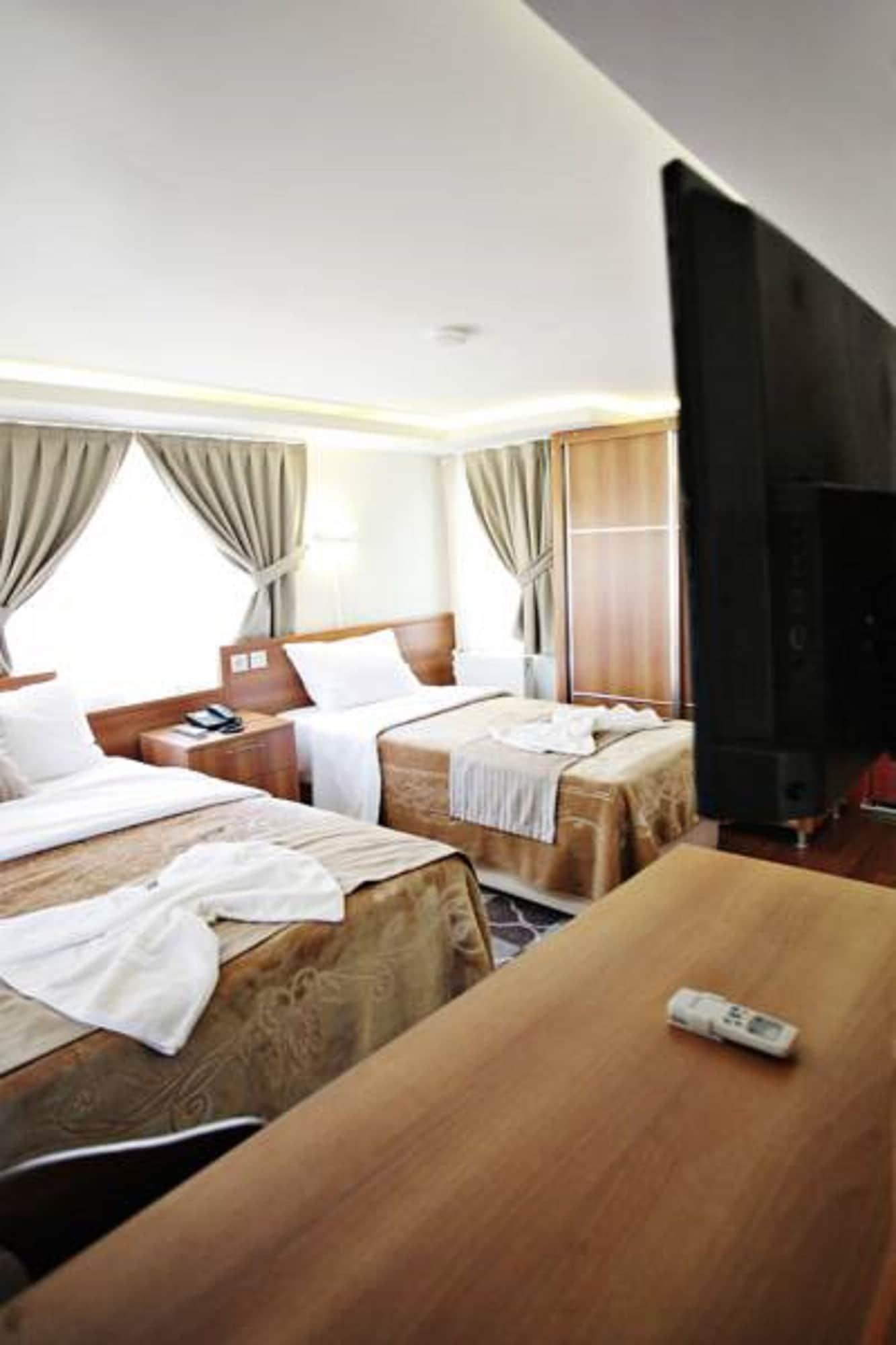 Taksim Palace Hotel Istanbul Eksteriør bilde