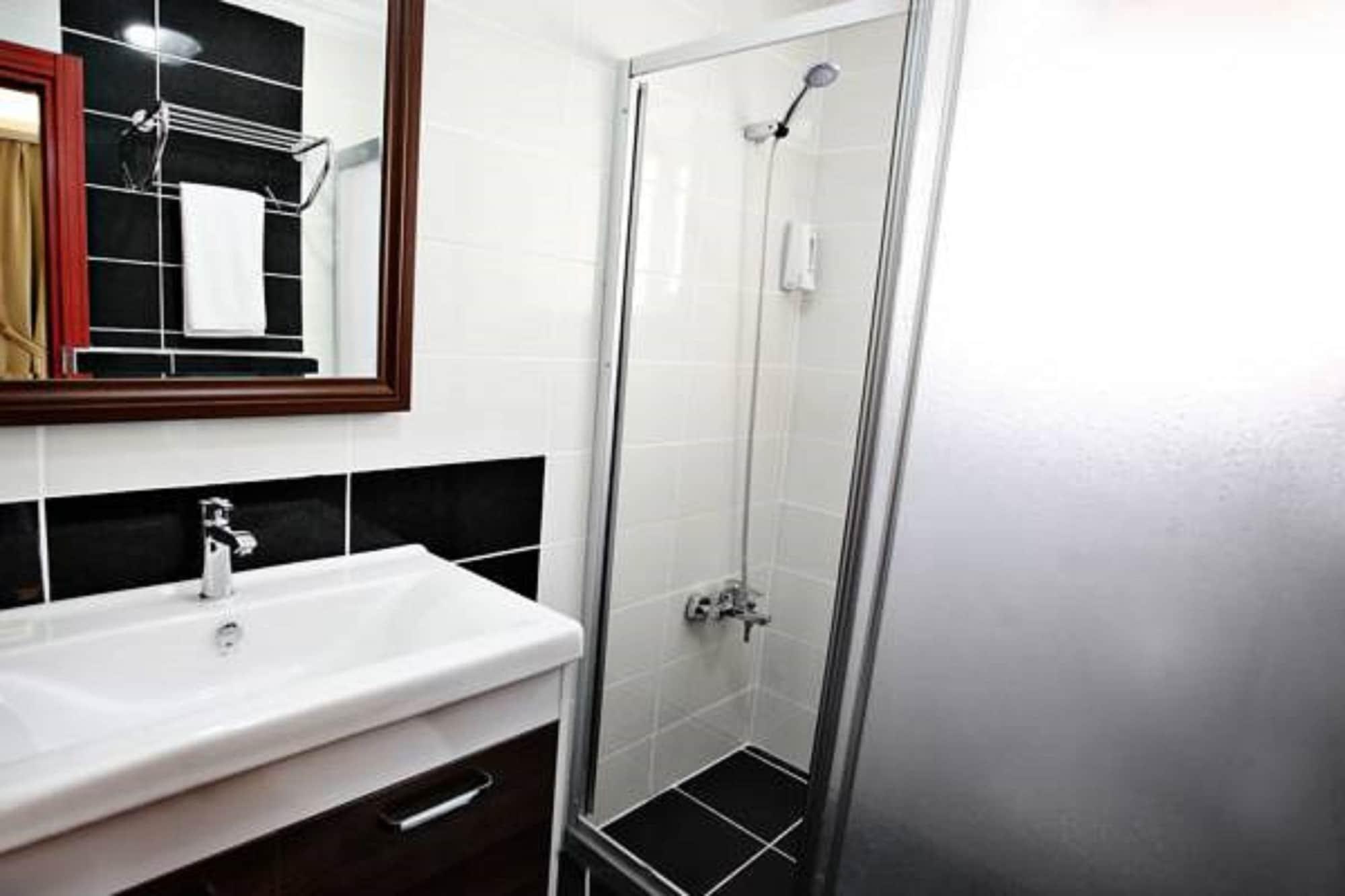 Taksim Palace Hotel Istanbul Eksteriør bilde