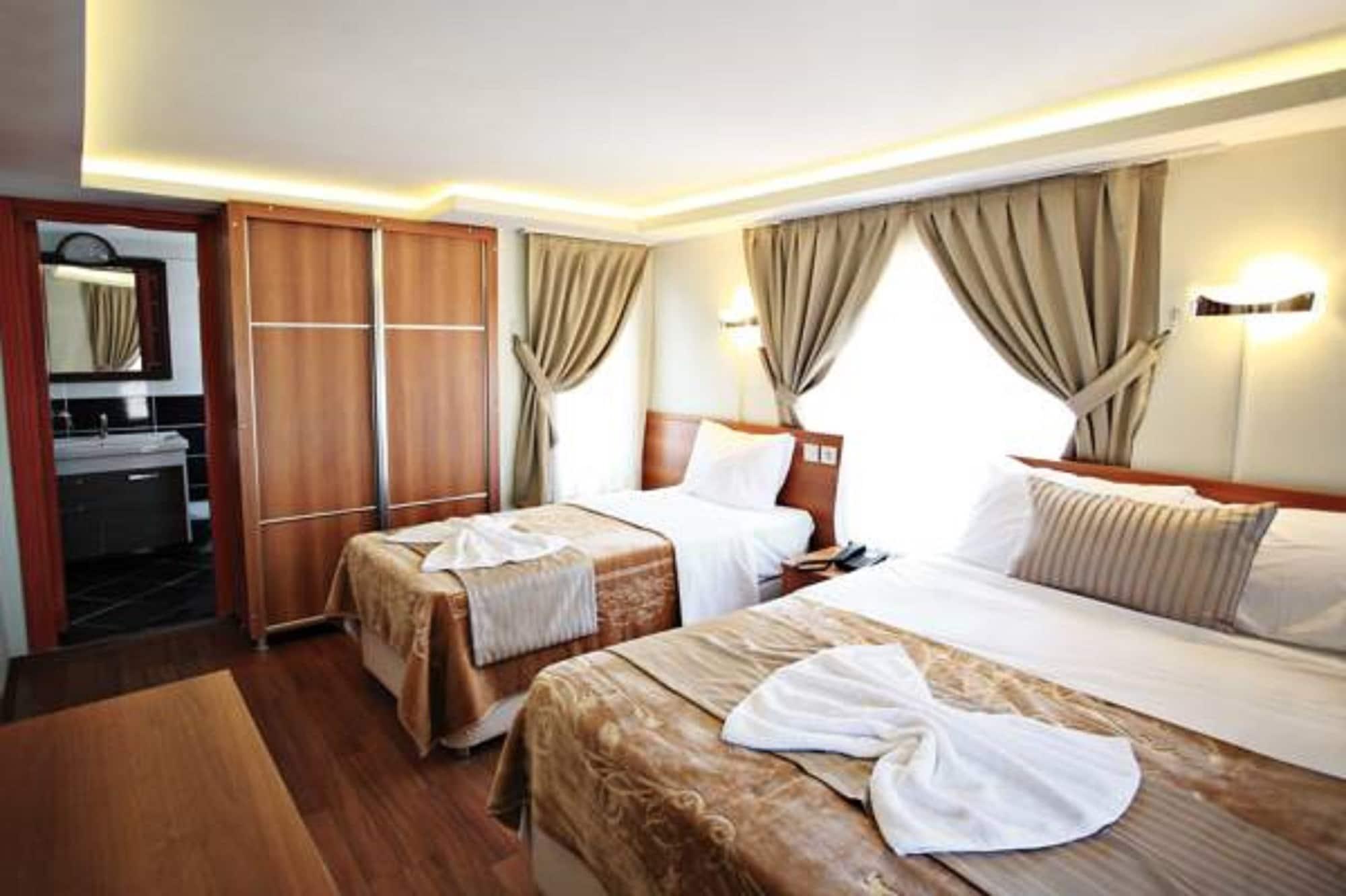 Taksim Palace Hotel Istanbul Eksteriør bilde