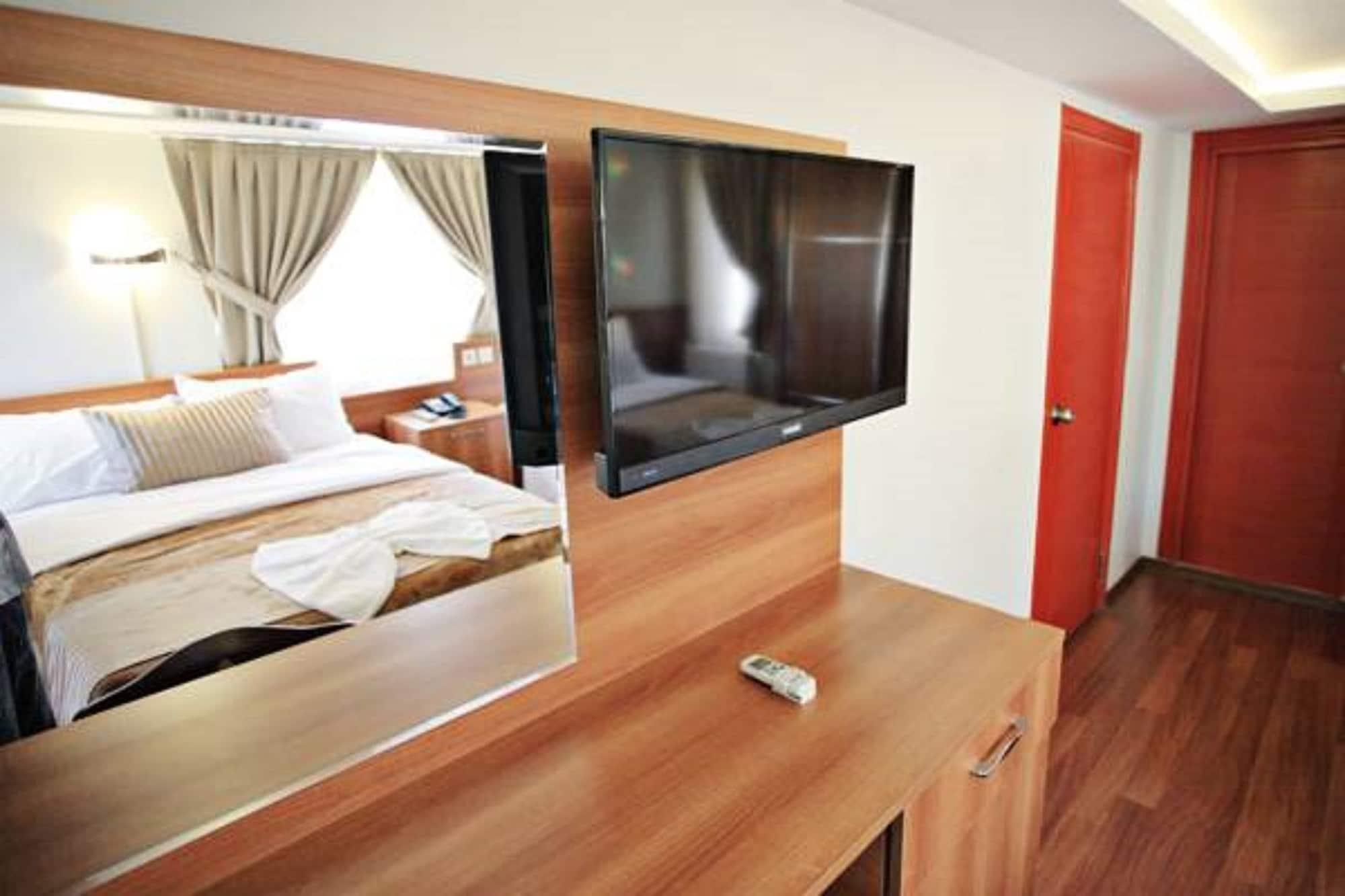 Taksim Palace Hotel Istanbul Eksteriør bilde