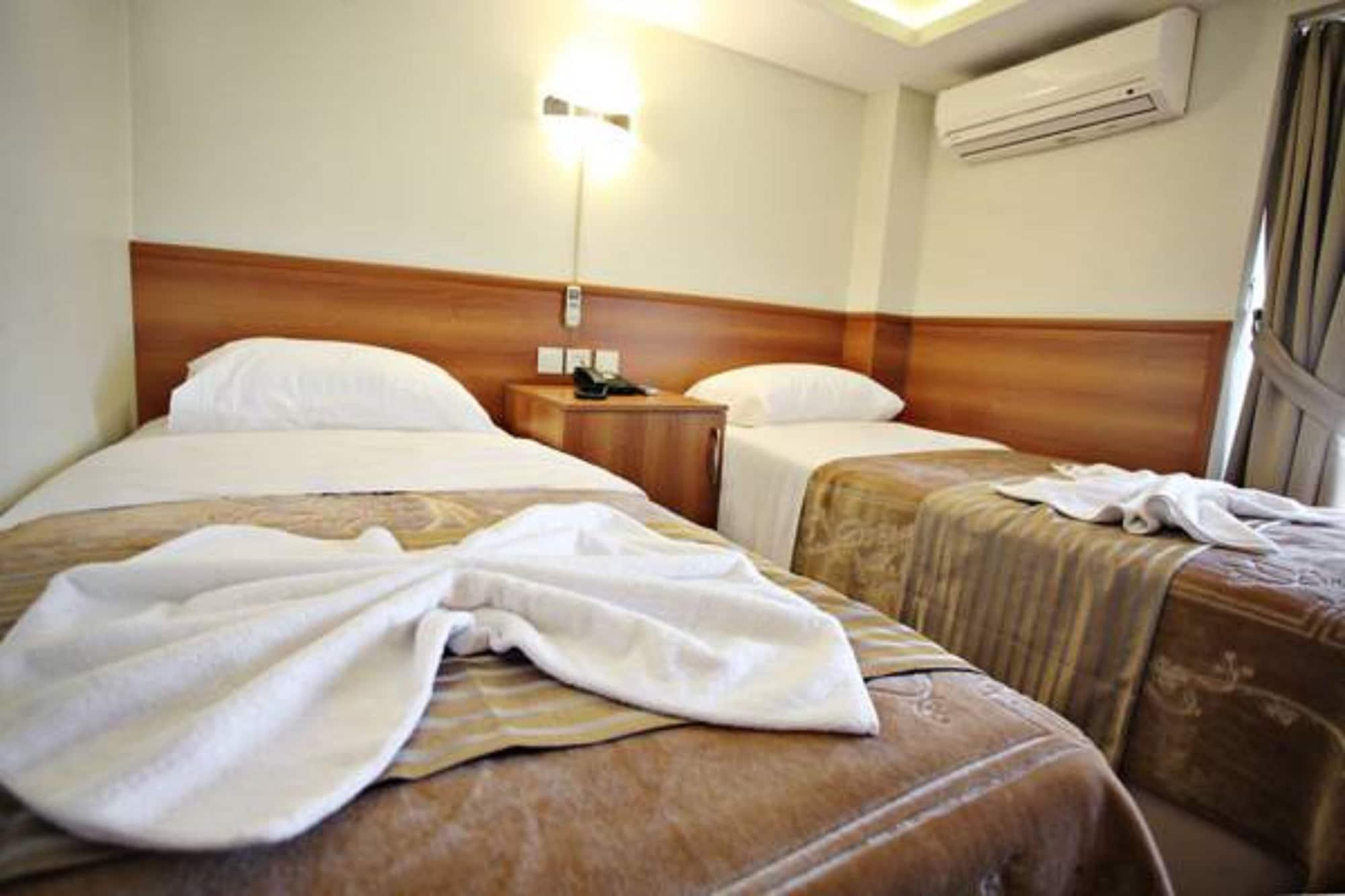 Taksim Palace Hotel Istanbul Eksteriør bilde