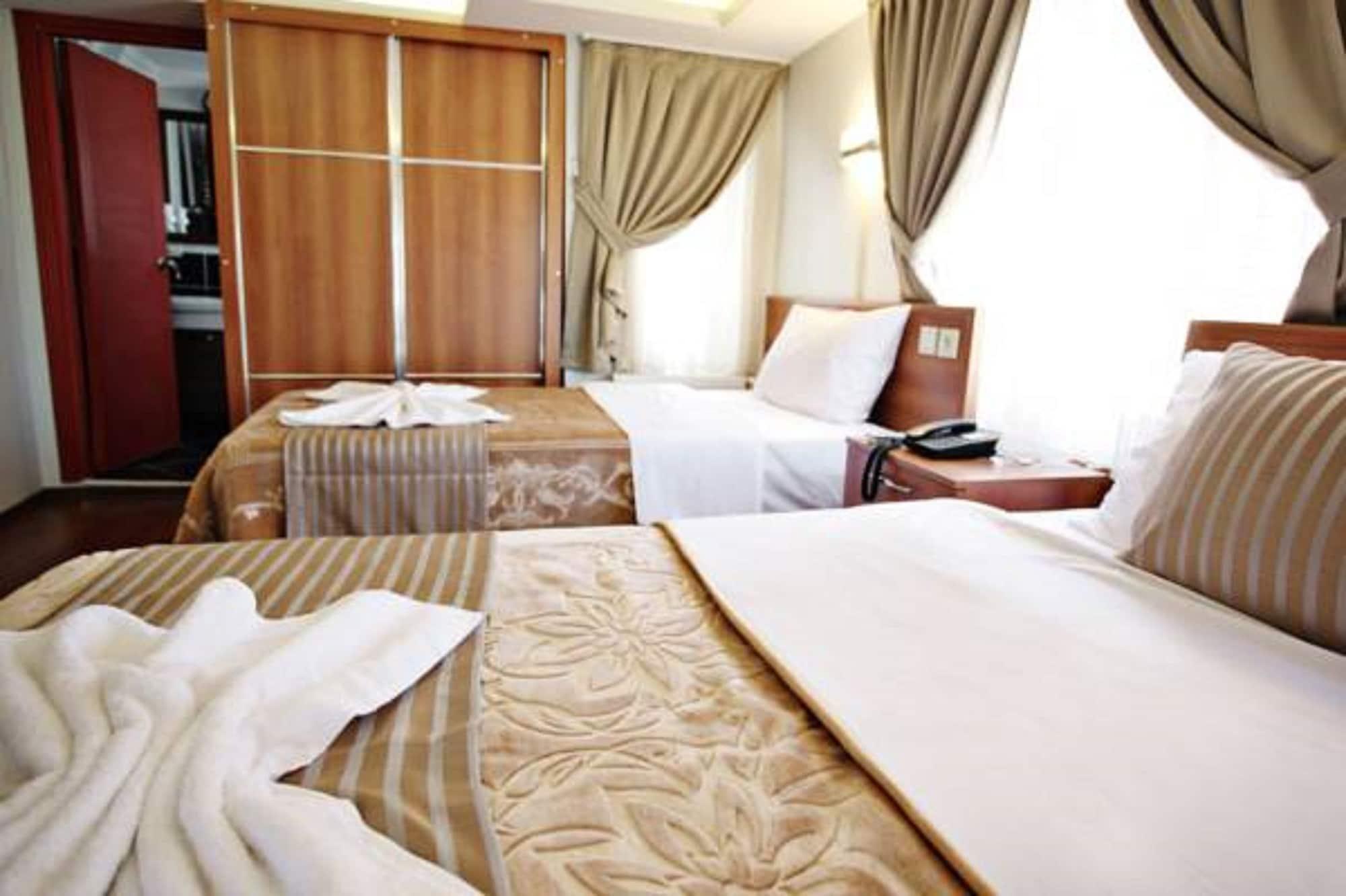 Taksim Palace Hotel Istanbul Eksteriør bilde