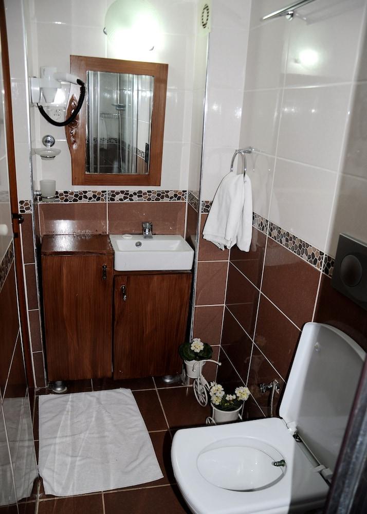 Taksim Palace Hotel Istanbul Eksteriør bilde